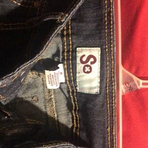 SO Capri Jeans